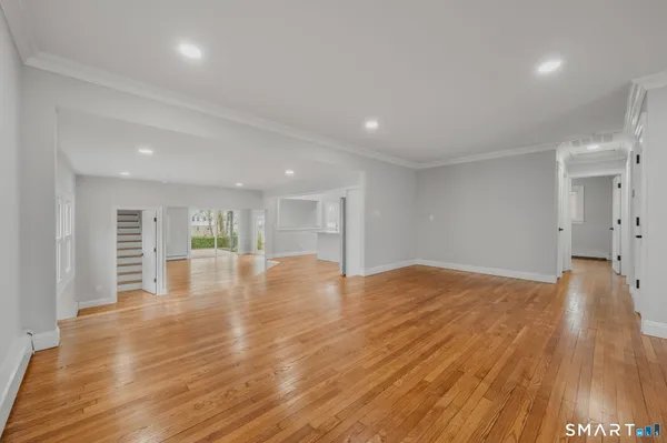 $850,000 | 1092 Ocean Avenue, New London, CT 06320