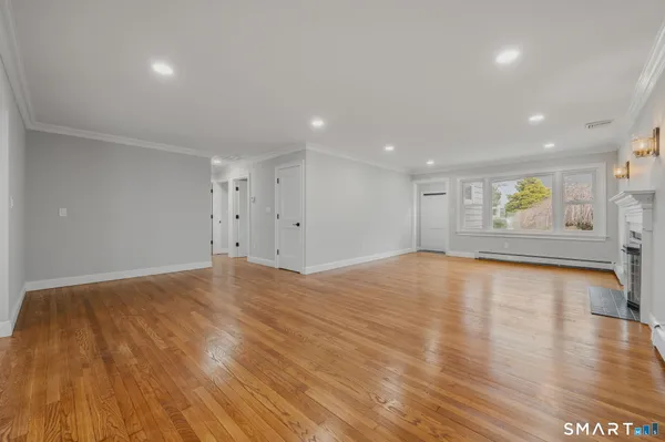 $850,000 | 1092 Ocean Avenue, New London, CT 06320