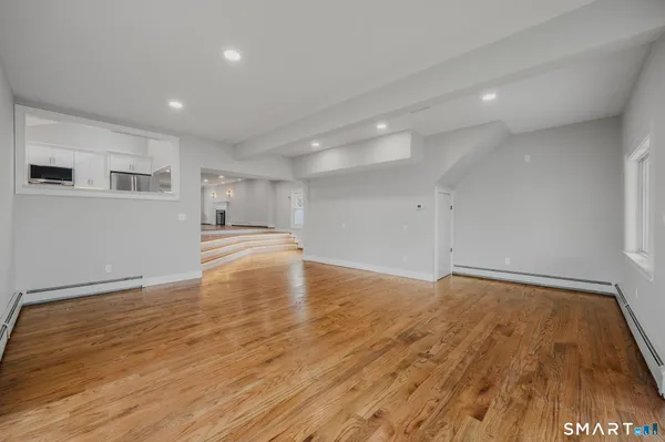 $850,000 | 1092 Ocean Avenue, New London, CT 06320