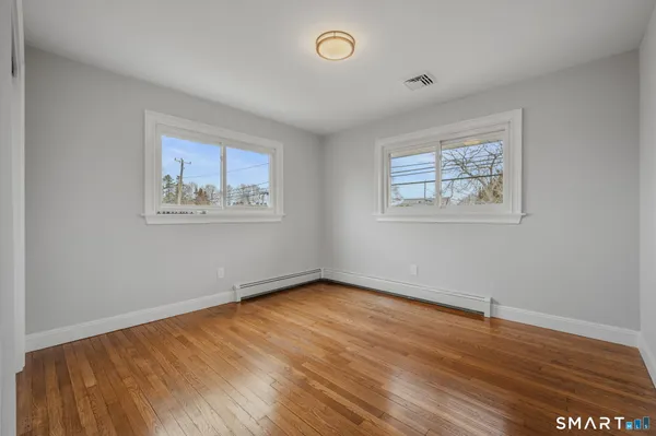 $850,000 | 1092 Ocean Avenue, New London, CT 06320