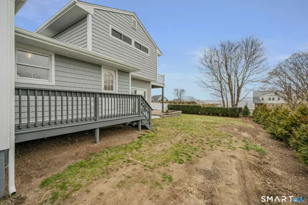 $850,000 | 1092 Ocean Avenue, New London, CT 06320