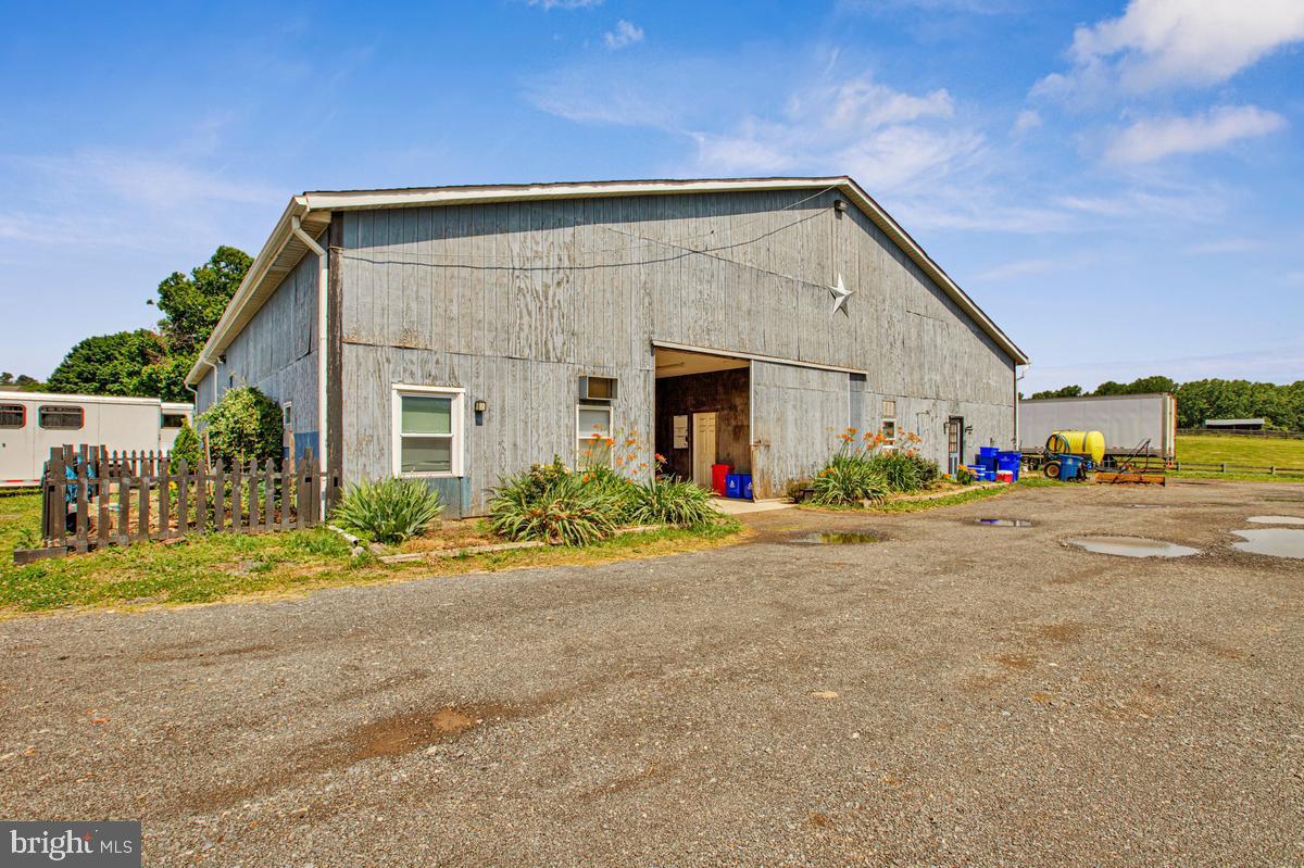 26220 Mullinix Mill Road Damascus, MD 20872 - Photo 62 of 69 Gallery Image 62