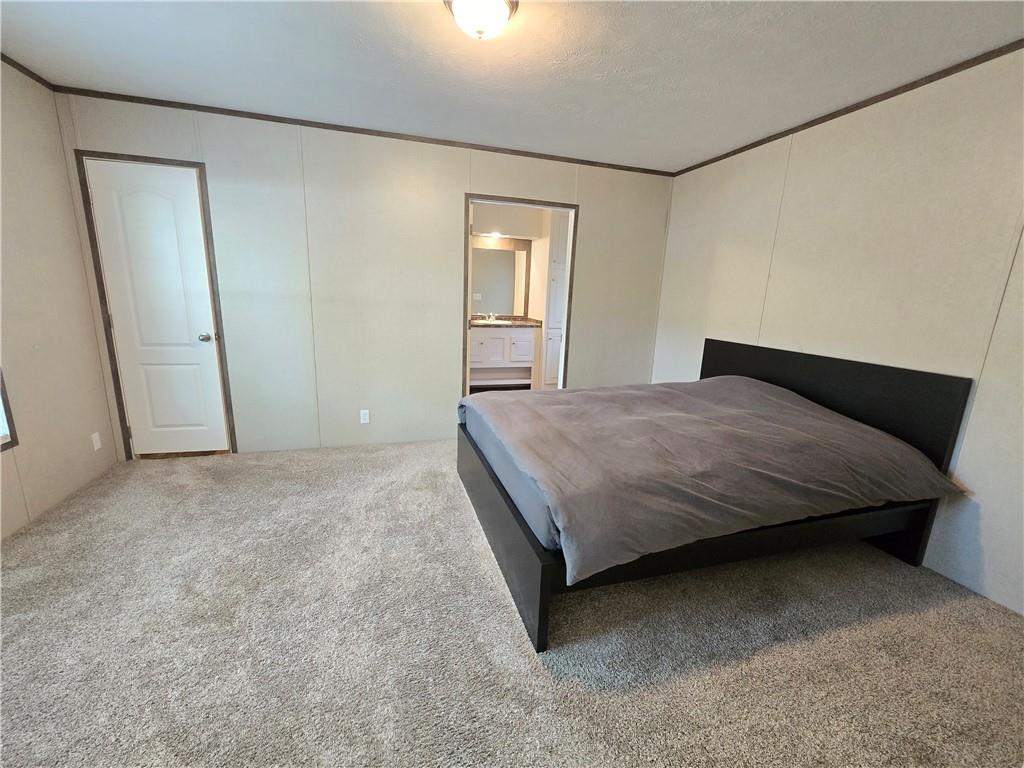 623 Falls Church Road Imperial, PA 15126 - Photo 14 of 30