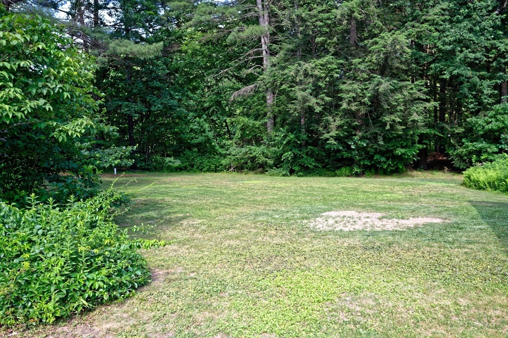 24 Woodland Road Uxbridge, MA 01569 - Photo 35 of 35