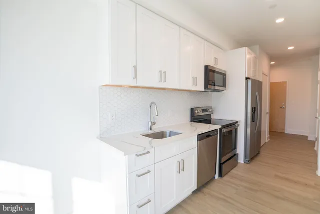 $1,495 | 1324 Frankford Avenue, Unit 413, Philadelphia, PA 19125