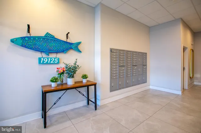 a view of entryway with an outdoor space