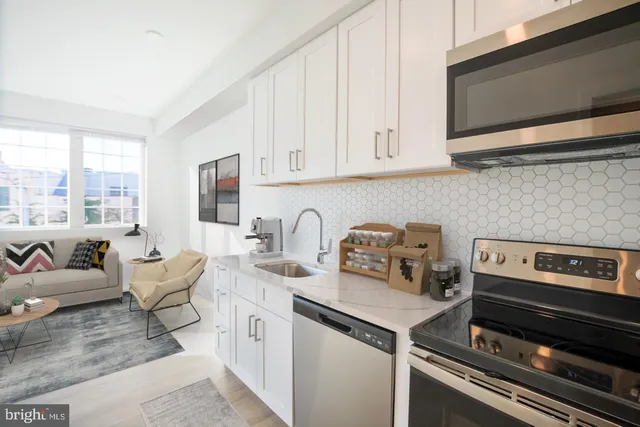 $1,495 | 1324 Frankford Avenue, Unit 413, Philadelphia, PA 19125