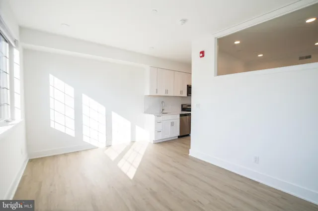 $1,495 | 1324 Frankford Avenue, Unit 413, Philadelphia, PA 19125