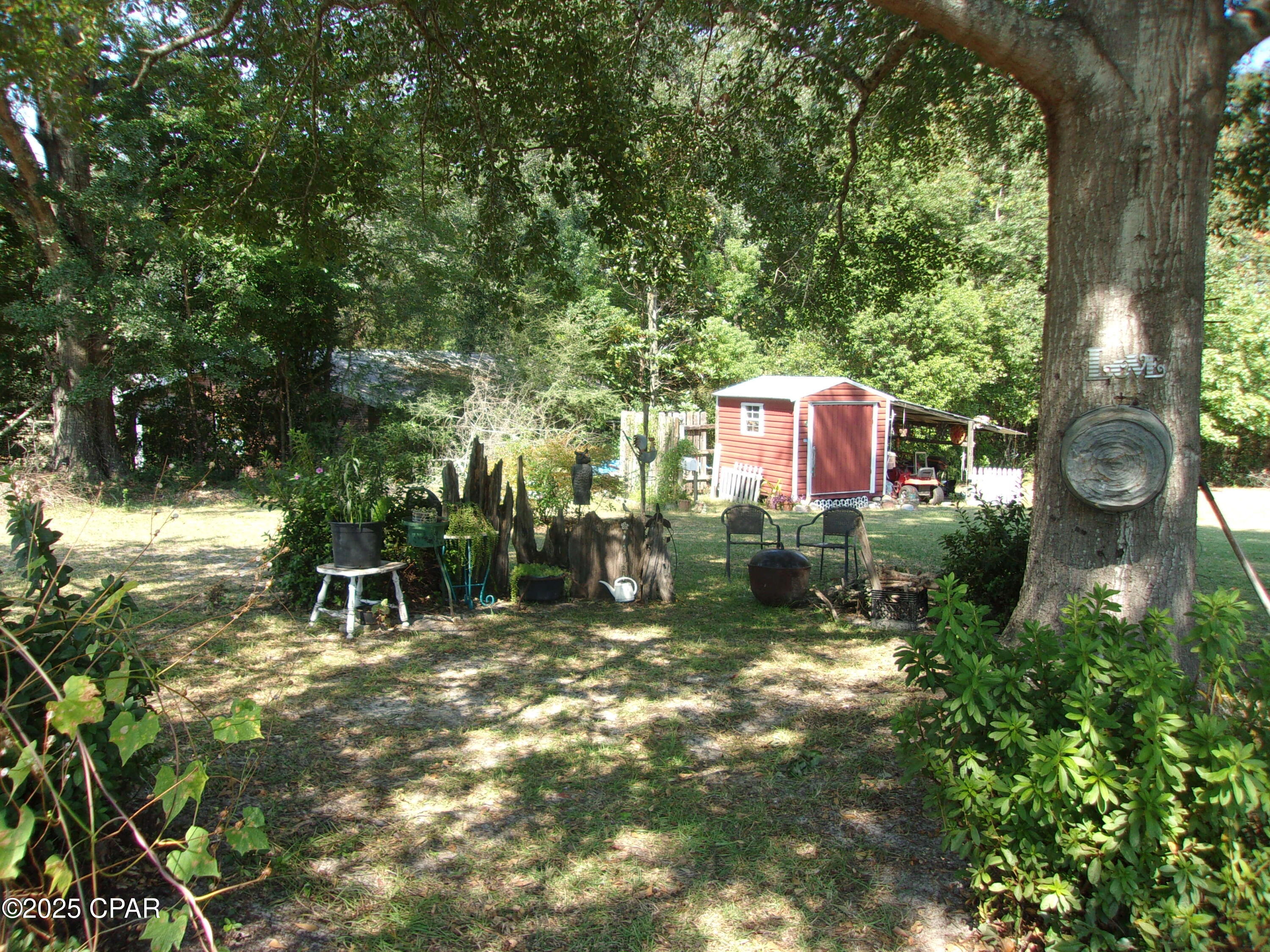 703 South Weeks Street Bonifay, FL 32425 - Photo 40 of 53