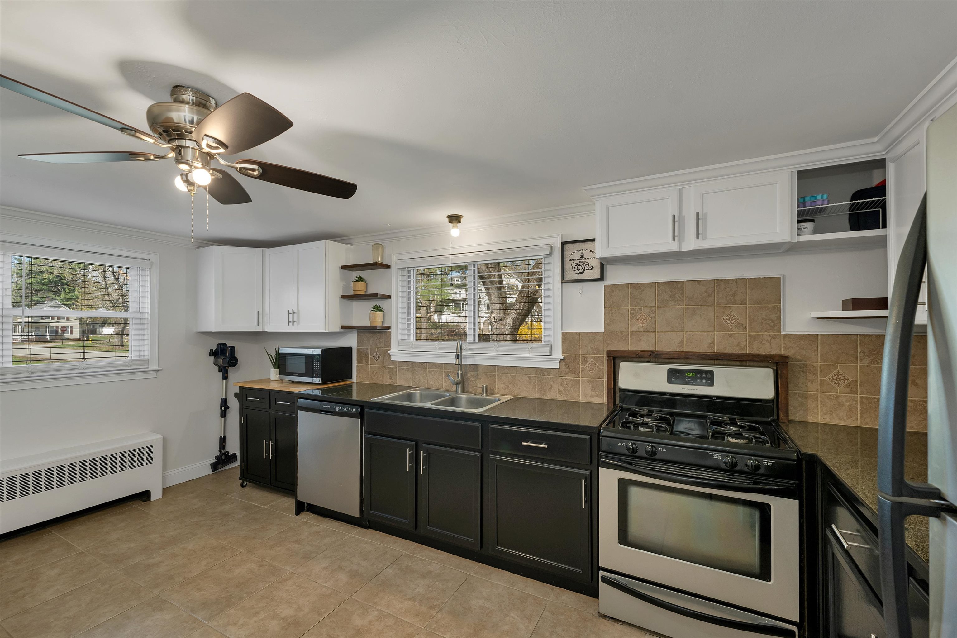 5 Pleasant Street Merrimack, NH 03054 - Photo 15 of 37 Gallery Image 15