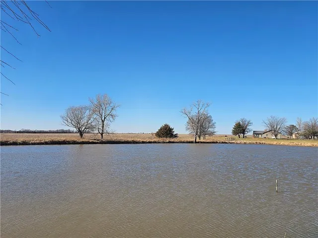 $292,000 | 25237 Northwest Barton Road, Westphalia, KS 66093