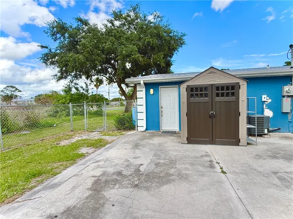 $1,500 | 1835 42nd Avenue, Unit B, Vero Beach, FL 32960