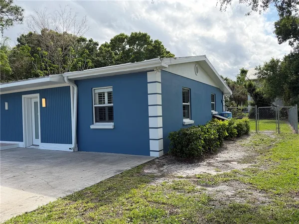 $1,500 | 1835 42nd Avenue, Unit B, Vero Beach, FL 32960