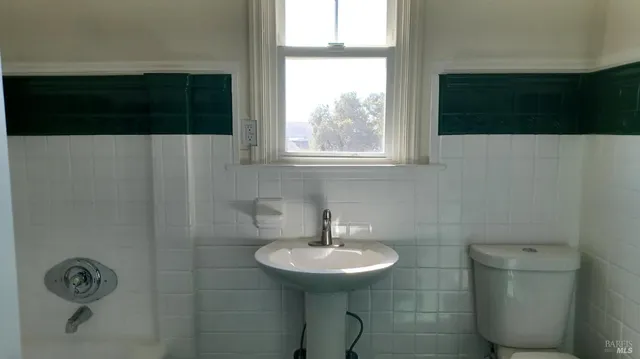 $1,450,000 | 914 Sacramento Street, Vallejo, CA 94590