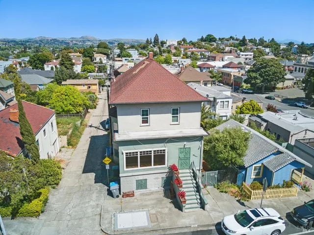 $1,450,000 | 914 Sacramento Street, Vallejo, CA 94590