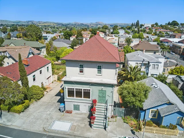 $1,450,000 | 914 Sacramento Street, Vallejo, CA 94590