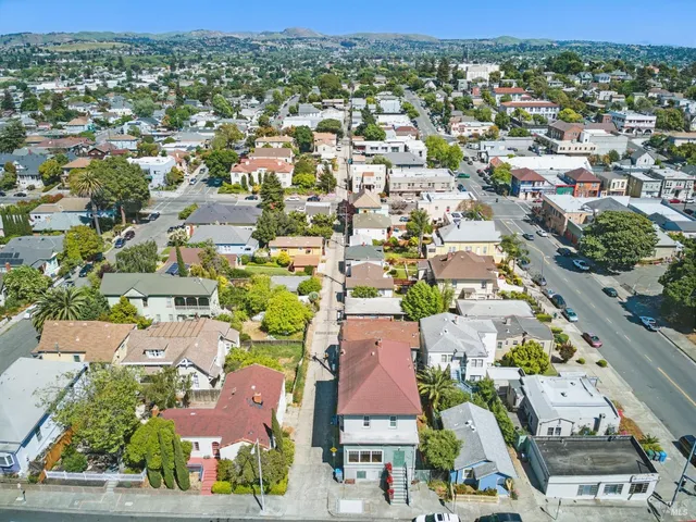 $1,450,000 | 914 Sacramento Street, Vallejo, CA 94590