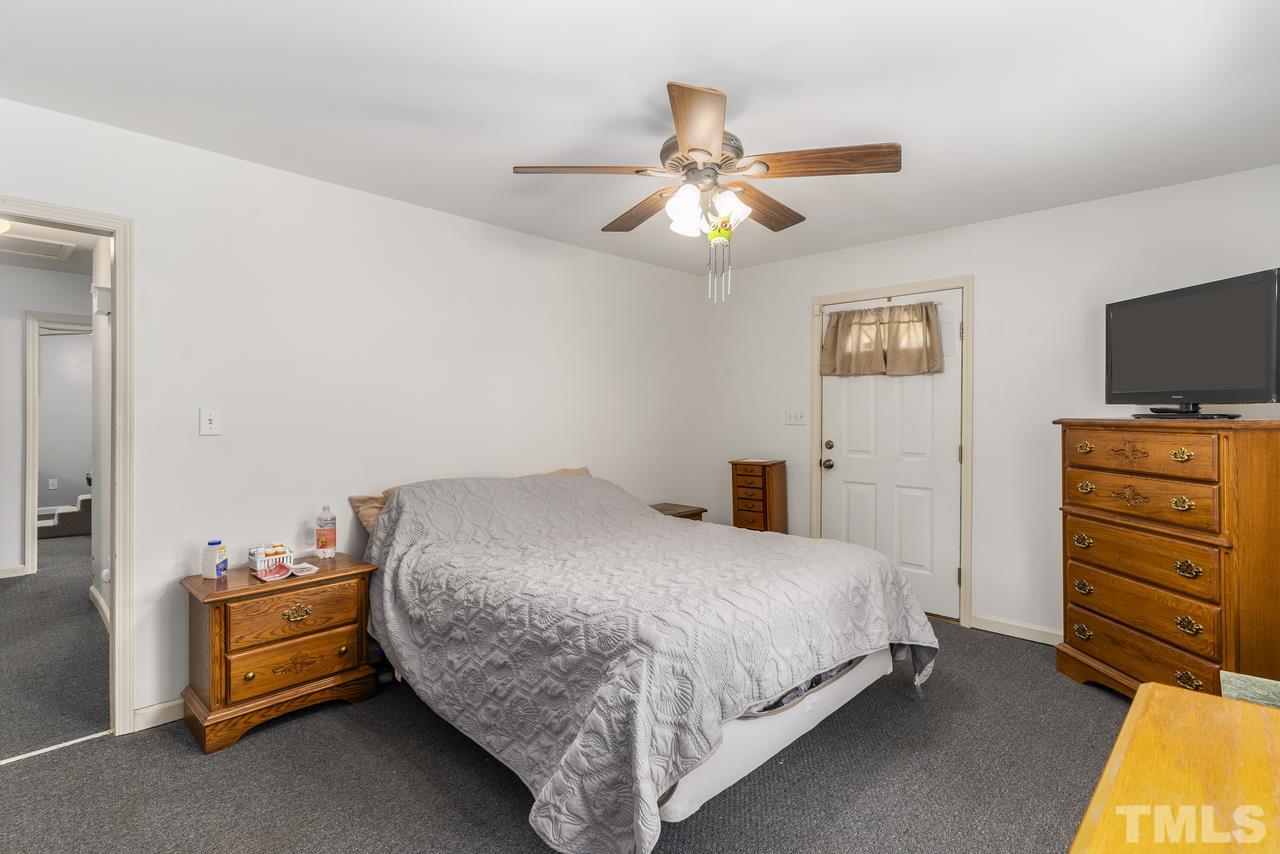 2748 Knowles Street Raleigh, NC 27603 - Photo 20 of 30 Gallery Image 20