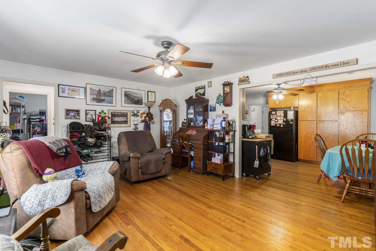 2748 Knowles Street Raleigh, NC 27603 - Photo 8 of 30 Gallery Image 8