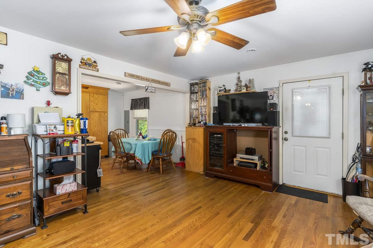 2748 Knowles Street Raleigh, NC 27603 - Photo 10 of 30 Gallery Image 10