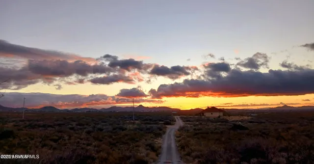 $739,000 | 1435 South Peaceful Place Lane, Bisbee, AZ 85603