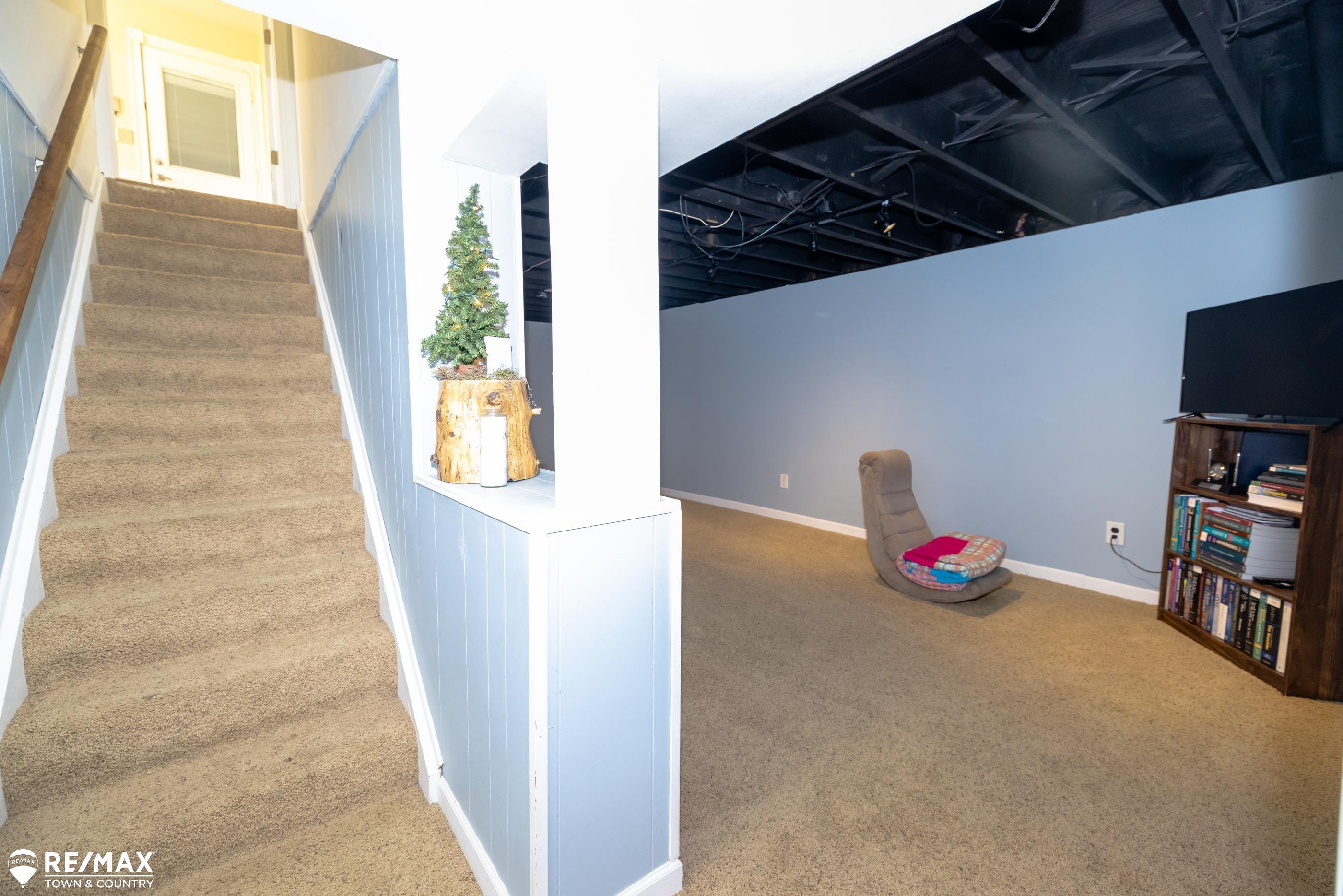 557 Spring Lane Flushing, MI 48433 - Photo 23 of 37