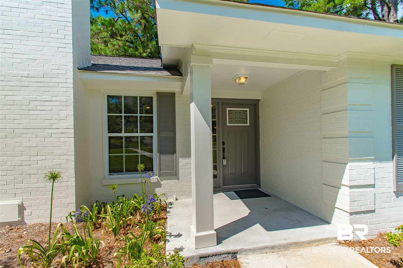 121 Pineridge Road Daphne, AL 36526 - Photo 6 of 41 Covered Front Porch