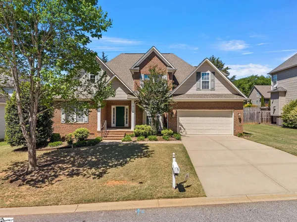 $375,000 | 130 Darmondale Drive, Moore, SC 29369