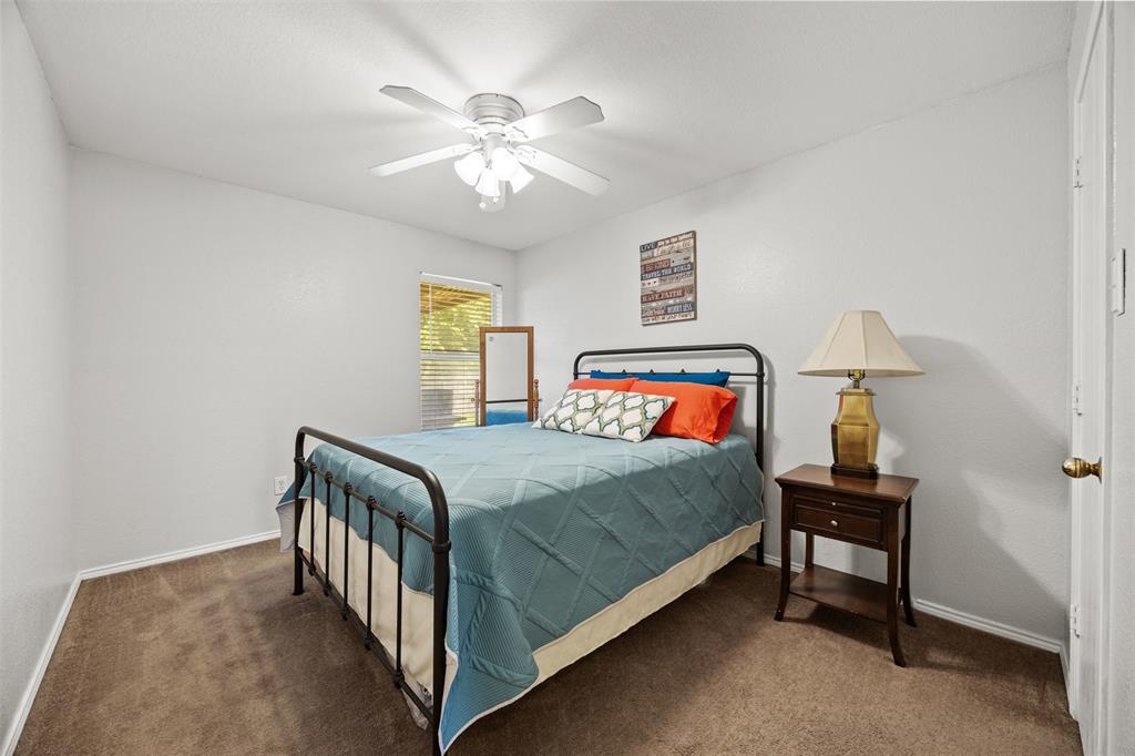 225 Cobblestone Circle Red Oak, TX 75154 - Photo 21 of 37