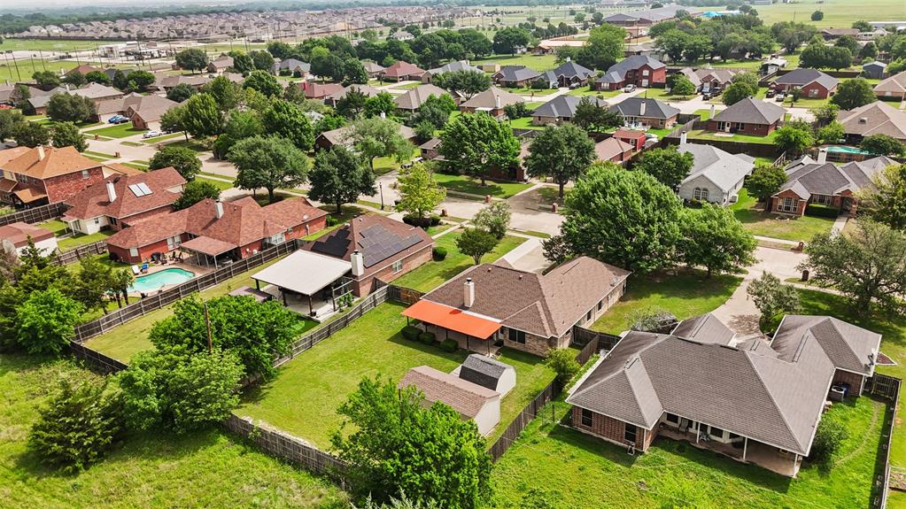 225 Cobblestone Circle Red Oak, TX 75154 - Photo 36 of 37