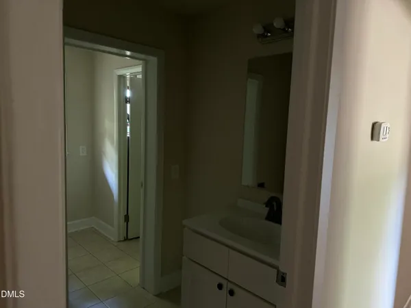 $2,850 | 4916 Western Boulevard, Raleigh, NC 27606