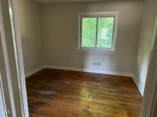 $2,850 | 4916 Western Boulevard, Raleigh, NC 27606