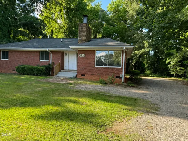$2,850 | 4916 Western Boulevard, Raleigh, NC 27606