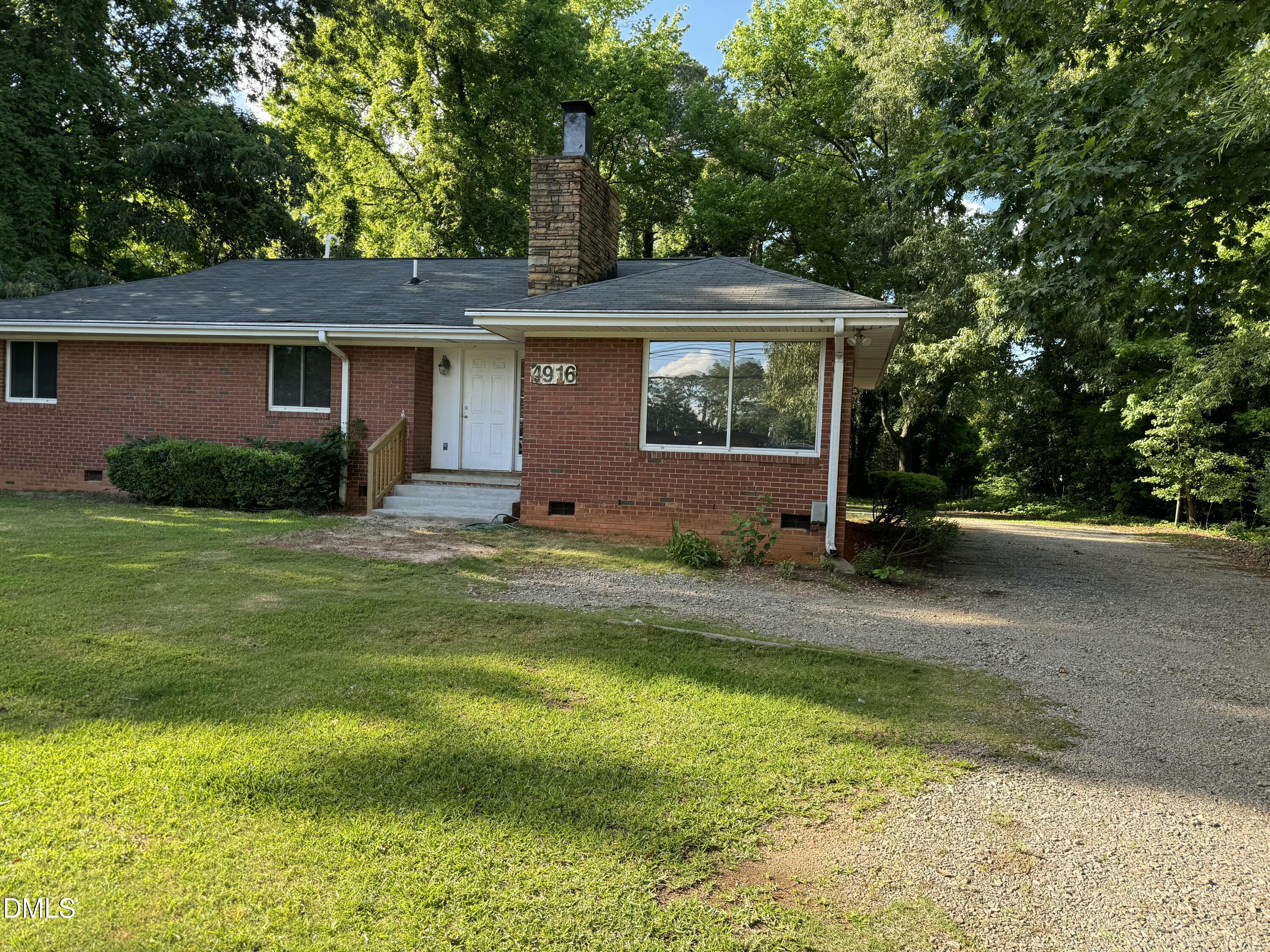 4916 Western Boulevard Raleigh, NC 27606 - Photo 2 of 23 IMG_0125