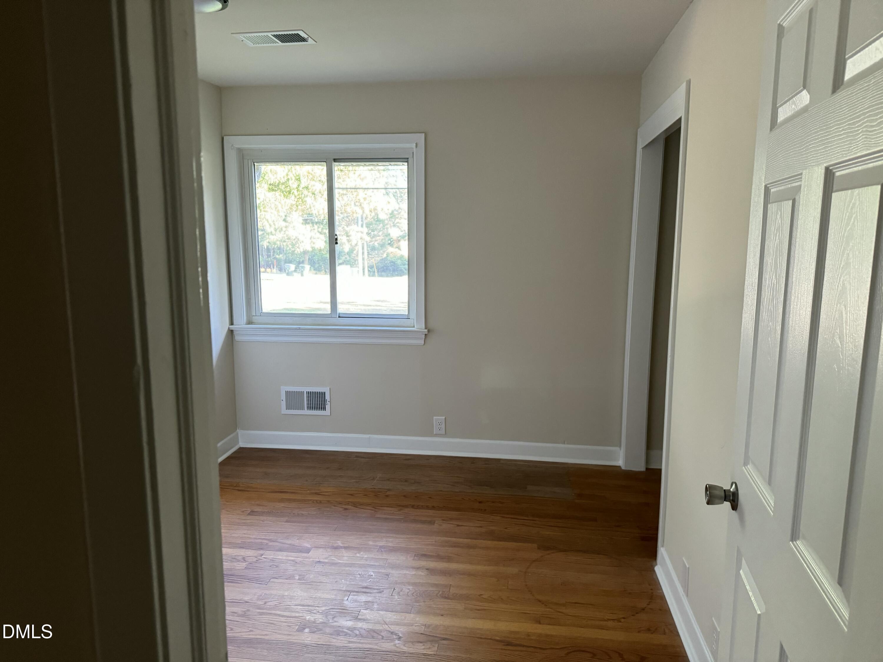 4916 Western Boulevard Raleigh, NC 27606 - Photo 21 of 23 IMG_0147