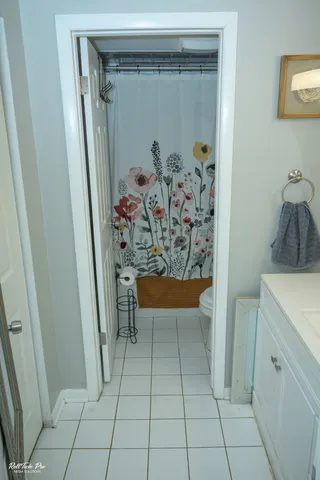 $100,000 | 2306 Holiday Terrace, Unit 144, Lansing, IL 60438