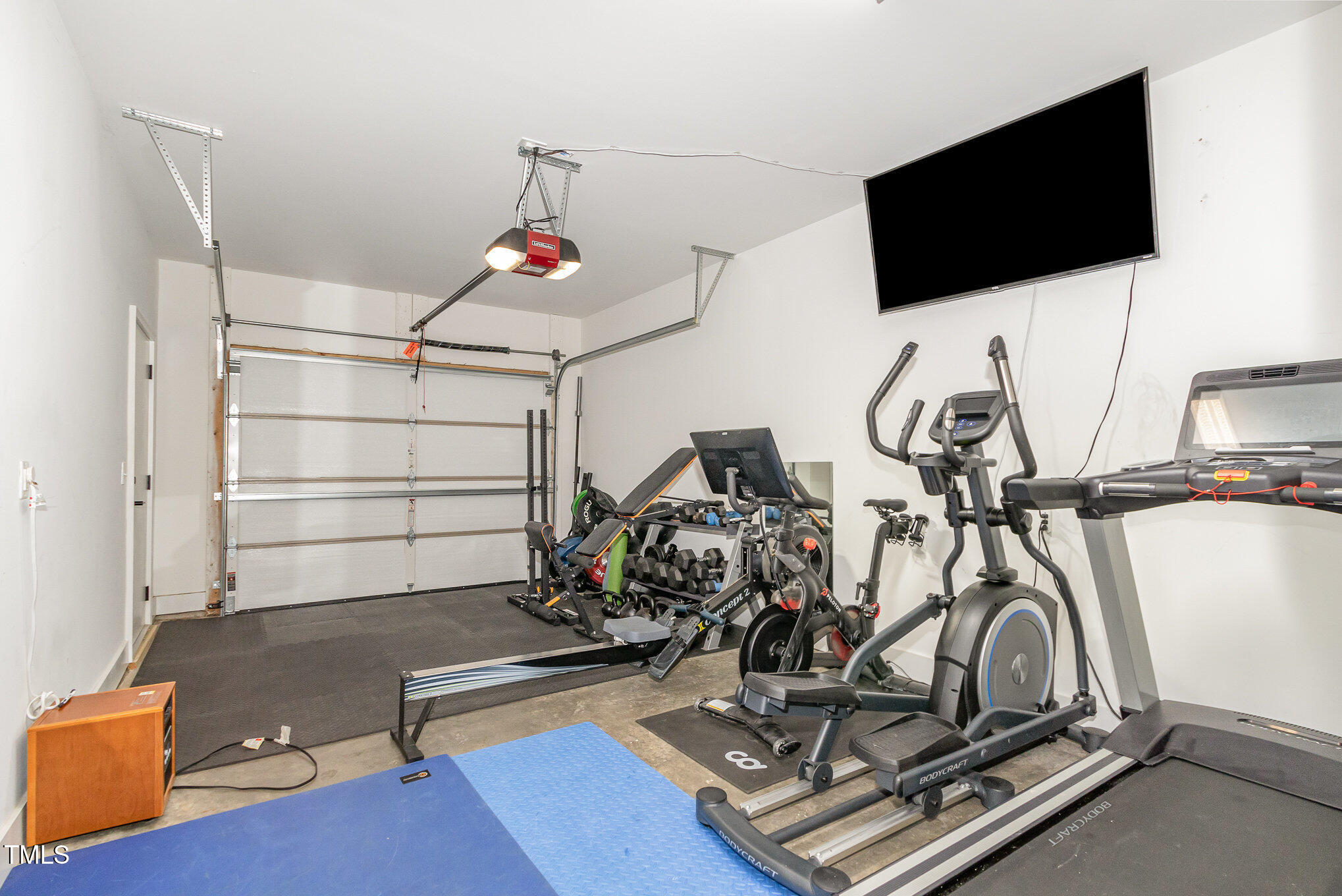 607 North Queen Street Durham, NC 27701 - Photo 25 of 35 a view of a room with gym equipment