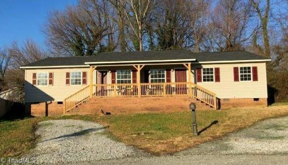 2209 Gable Way High Point, NC 27262 - Photo 2 of 2