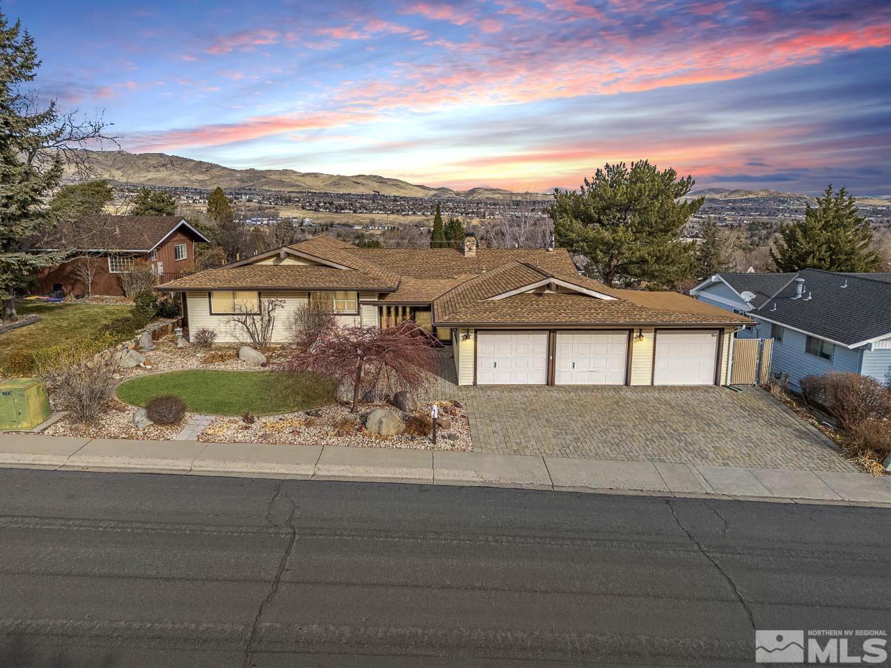 3075 Heatheridge Lane Reno, NV 89509 - Photo 1 of 38 Photo 1