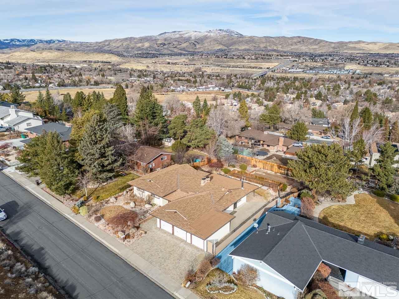 3075 Heatheridge Lane Reno, NV 89509 - Photo 28 of 38 Photo 28