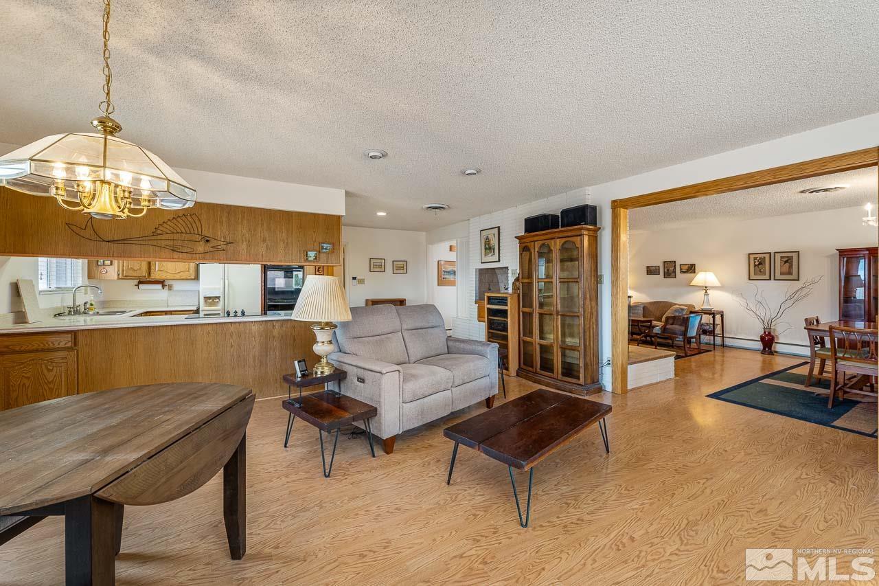 3075 Heatheridge Lane Reno, NV 89509 - Photo 10 of 38 Photo 10
