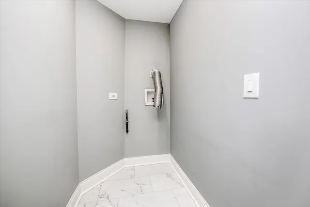 a view of utility room