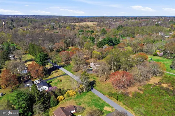 $1,000,000 | 1275 Orchard Lane, Glen Mills, PA 19342