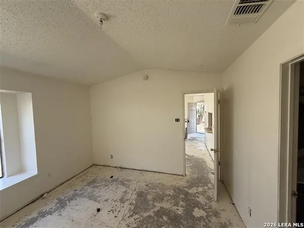 $1,250 | 2631 Corian Glen Drive, San Antonio, TX 78219