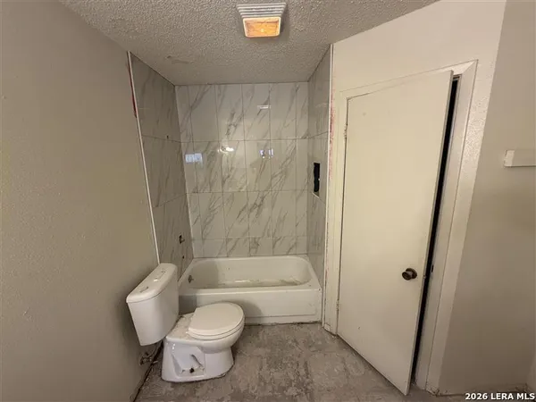 $1,250 | 2631 Corian Glen Drive, San Antonio, TX 78219