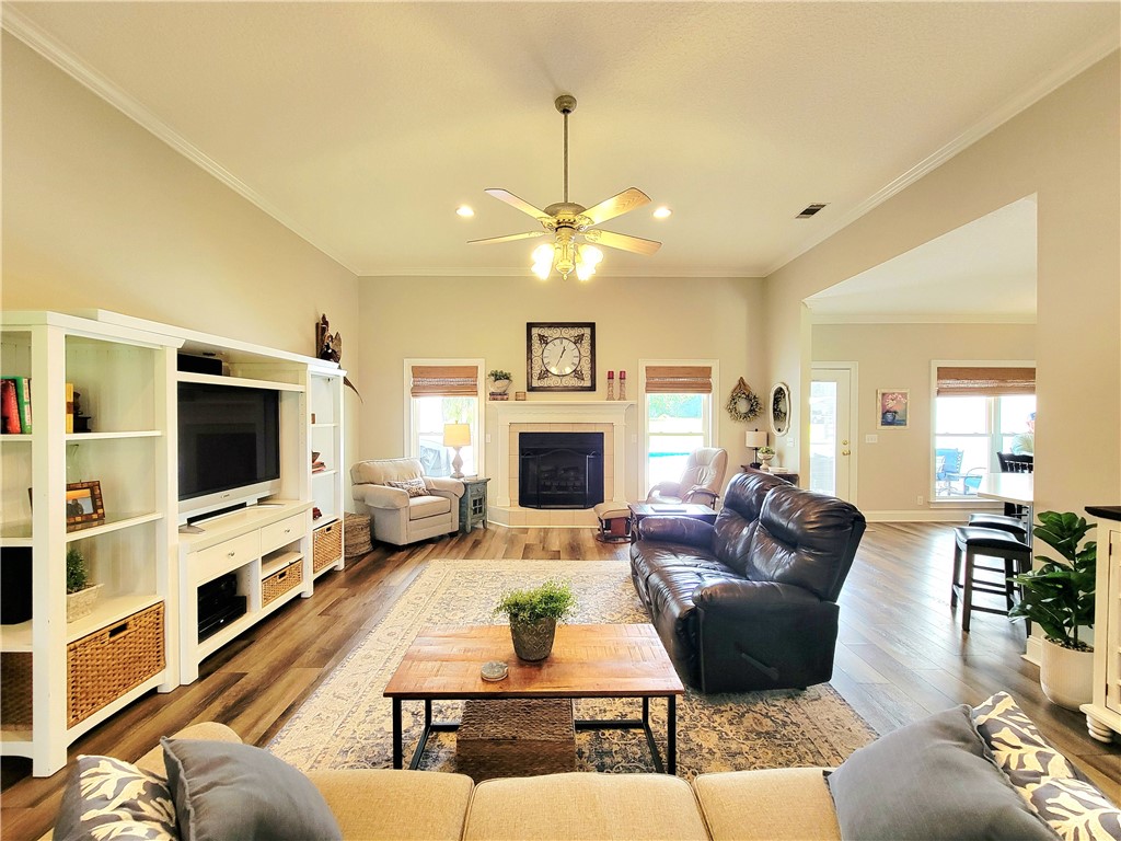 2171 Ware Street Blackshear, GA 31516 - Photo 11 of 69