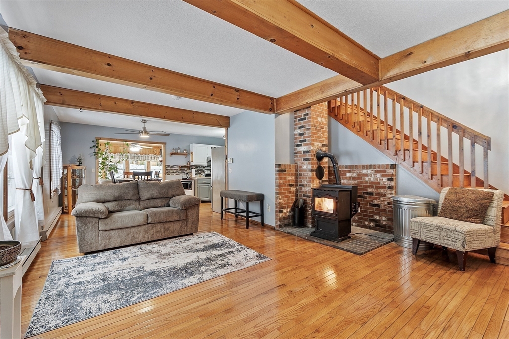 54 Stillwater Road, Unit B Deerfield, MA 01373 - Photo 11 of 40 Gallery Image 11