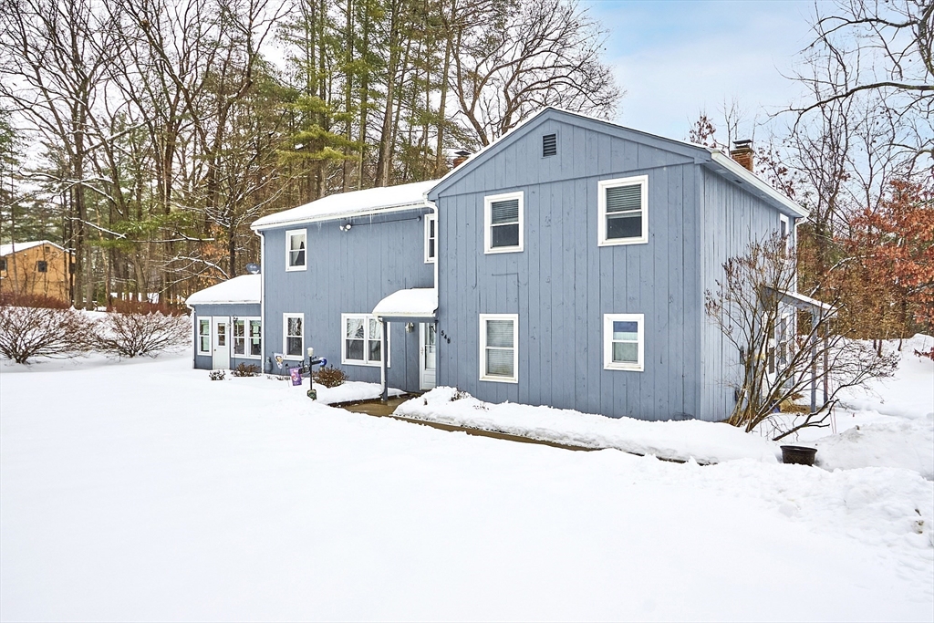54 Stillwater Road, Unit B Deerfield, MA 01373 - Photo 4 of 40 Gallery Image 4
