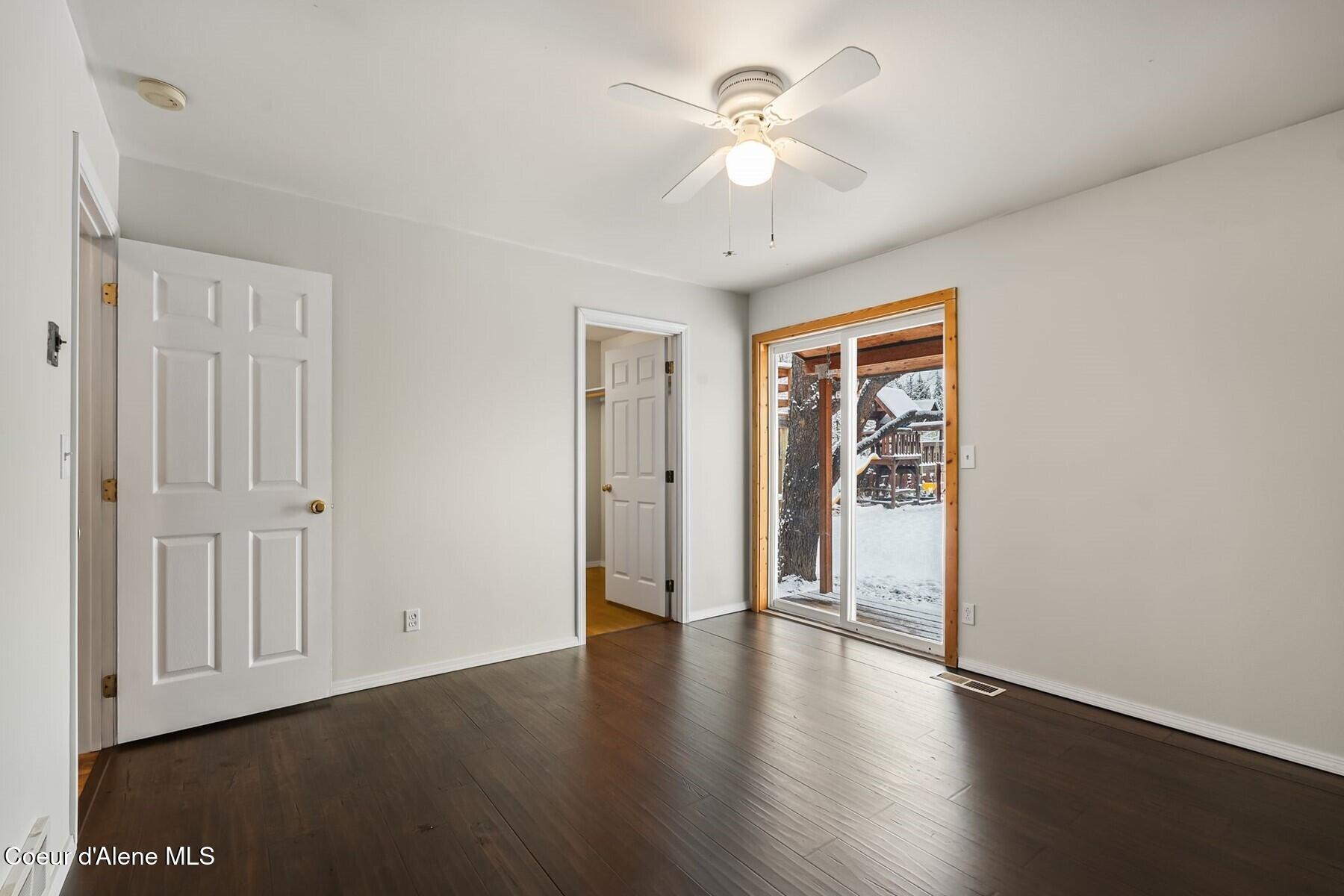 44 Campbell Loop Laclede, ID 83841 - Photo 17 of 43 Master Suite