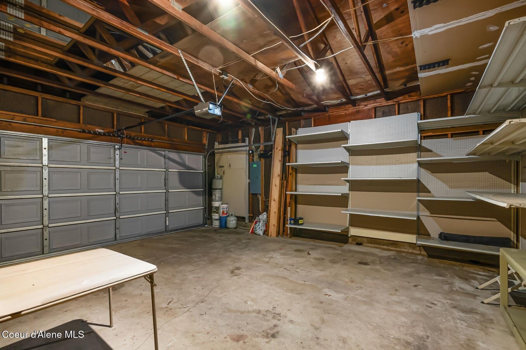 44 Campbell Loop Laclede, ID 83841 - Photo 24 of 43 .